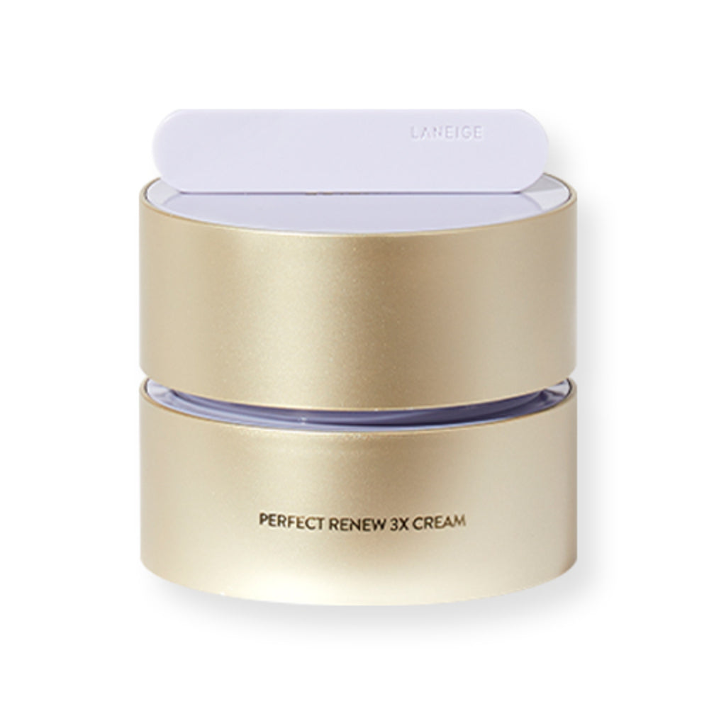 Perfect Renew 3X Cream is moisturizer which contains retinol to realize supple and dewy skin.