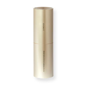 Perfect Renew 3X Signature Serum, retinol serum that makes you have dewy skin and reveal skin radiance.